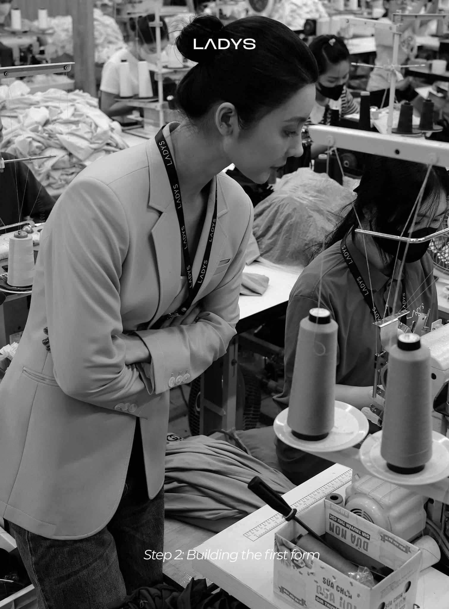 𝐔𝐧𝐯𝐞𝐢𝐥𝐢𝐧𝐠 𝐭𝐡𝐞 𝐟𝐮𝐥𝐥 𝐢𝐧-𝐡𝐨𝐮𝐬𝐞 𝐩𝐫𝐨𝐜𝐞𝐬𝐬